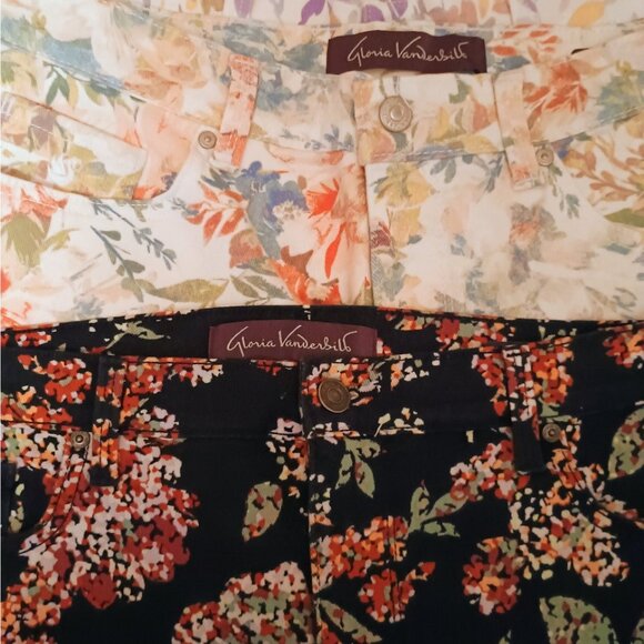 Gloria Vanderbilt Amanda Denim Black Floral Capris, Sz 10, High Rise, New - Picture 4 of 5